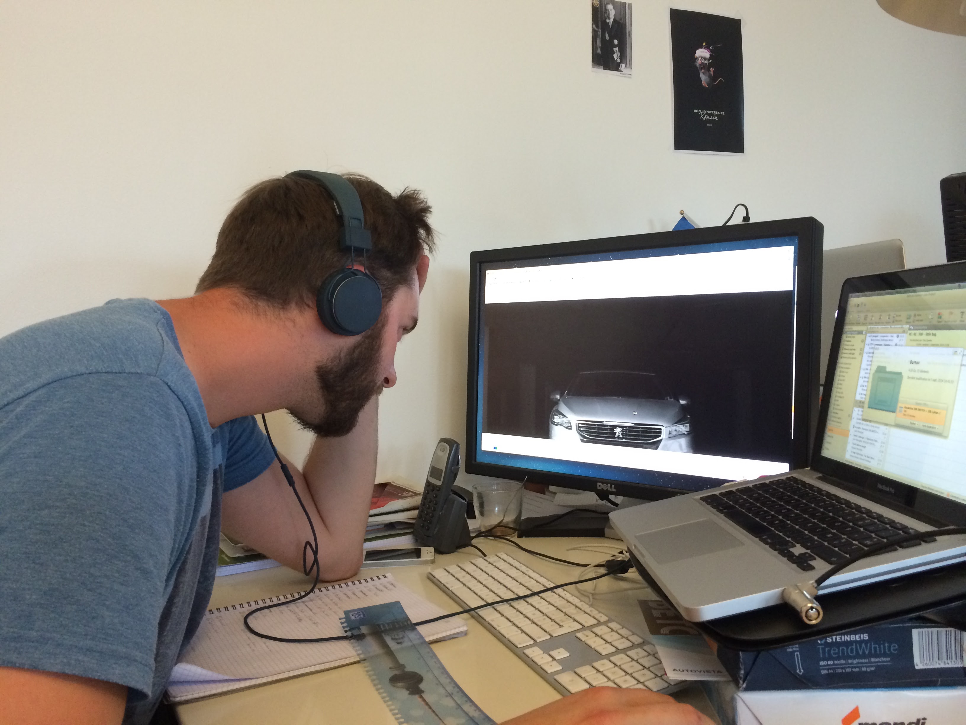 Jean en cours de recette du site de lancement de la Peugeot 508